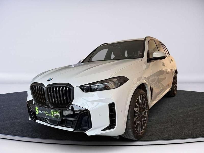 Gebraucht BMW X5 M Sport 352 PS (258 kW) 2024 Weiß SUV