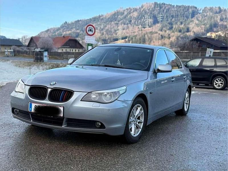 Gebraucht BMW 520 170 PS (125 kW) 2003 Grau Limousine