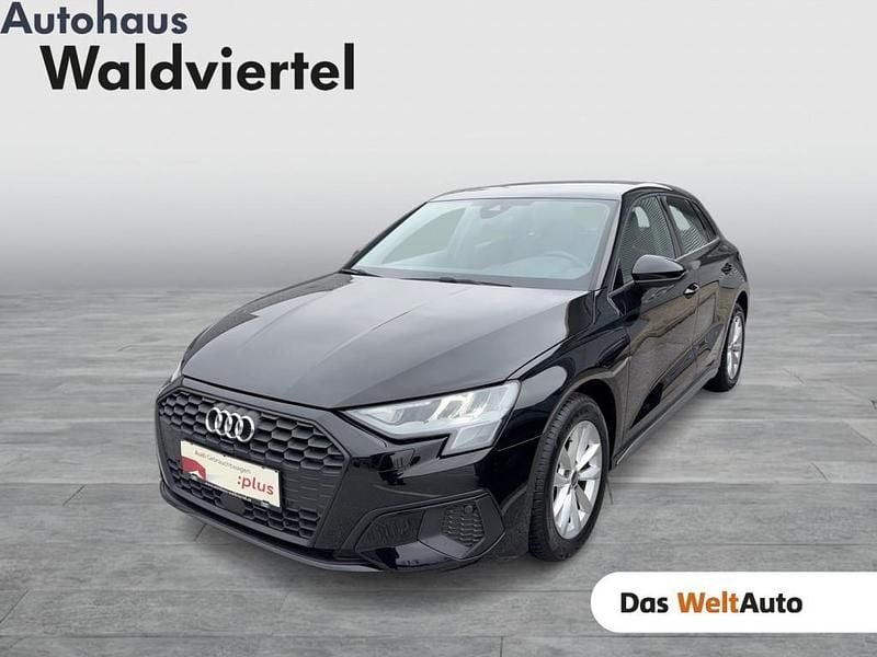 Gebraucht Audi A3 116 PS (85 kW) 2022 Schwarz  normal Limousine