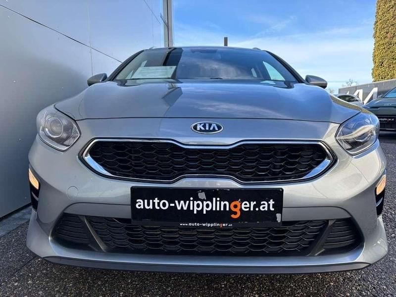 Gebraucht Kia Ceed Sportswagon Silver 99 PS (72 kW) 2020 Silber Kombi