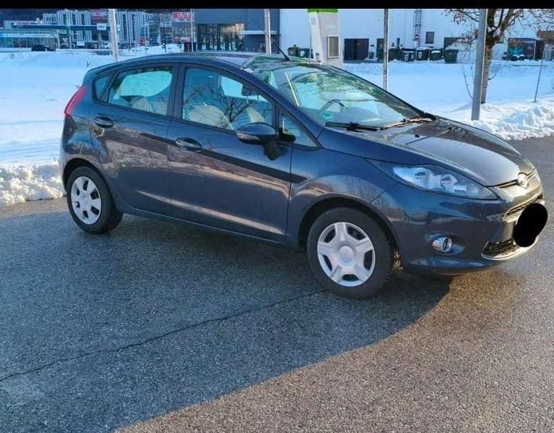Gebraucht Ford Fiesta 58 PS (42 kW) 2011 Kleinwagen