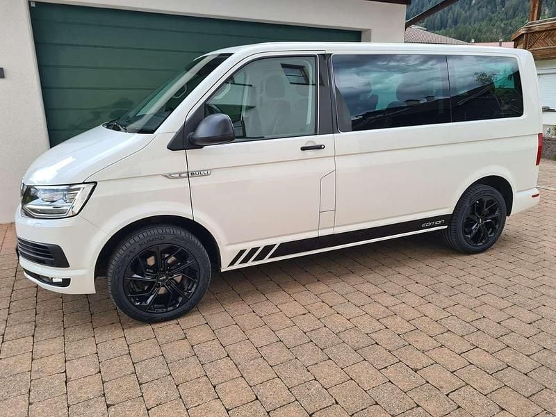 Gebraucht VW Multivan Trendline 102 PS (75 kW) 2018 Weiß Van