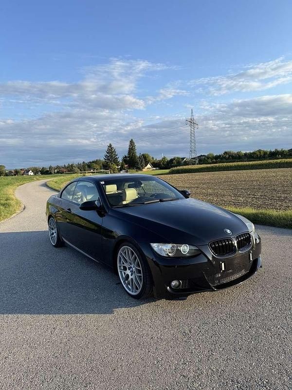 Gebraucht BMW 325 Cabriolet 197 PS (144 kW) 2008 Schwarz Cabrio