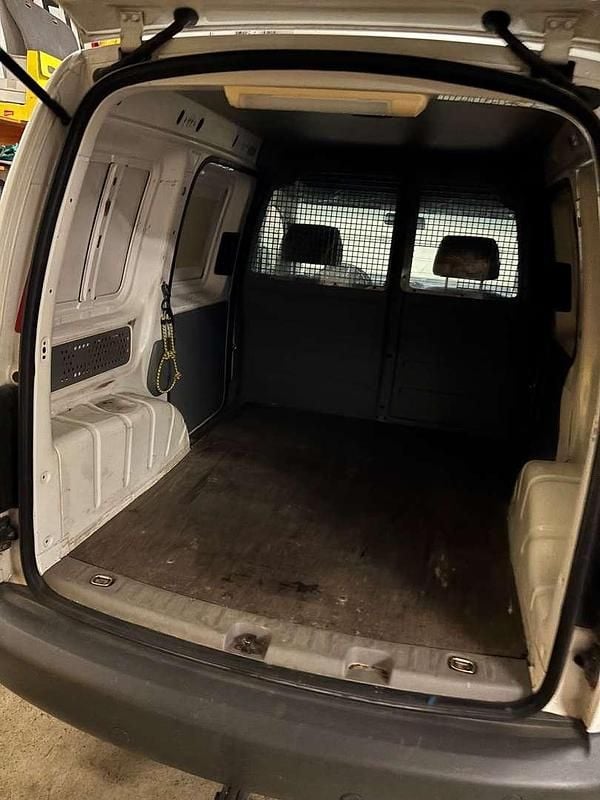 Weiß Gebraucht 2010 VW Caddy Life Van / Kleinbus | € 5.500 (Fairer Preis) - Bild 1/3