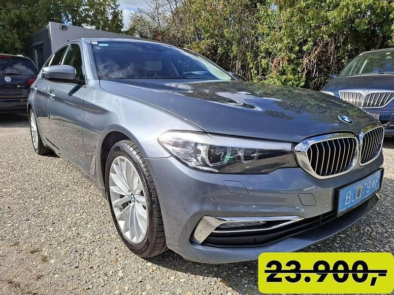 Grau Gebraucht 2017 BMW 530e iPerformance Limousine | € 21.799 (Fairer Preis) - Bild 1/3