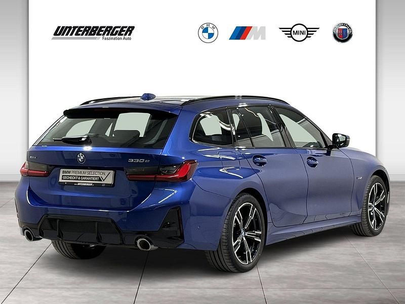 Gebraucht BMW 330e M Sport 215 PS (158 kW) 2022 Blau Kombi