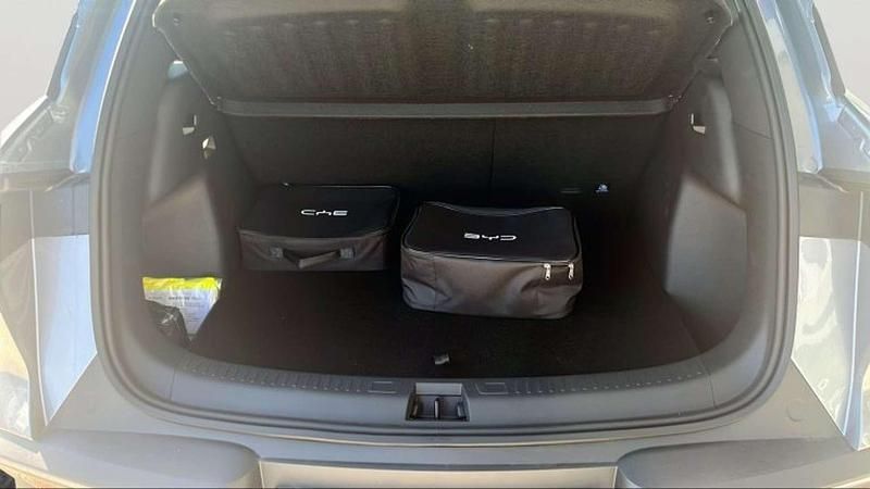 Gebraucht BYD Atto 2 Boost 130 kW (177 PS) 2025 Grau SUV