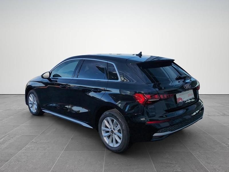 Neu Audi A3 116 PS (85 kW) 2026 Schwarz  normal