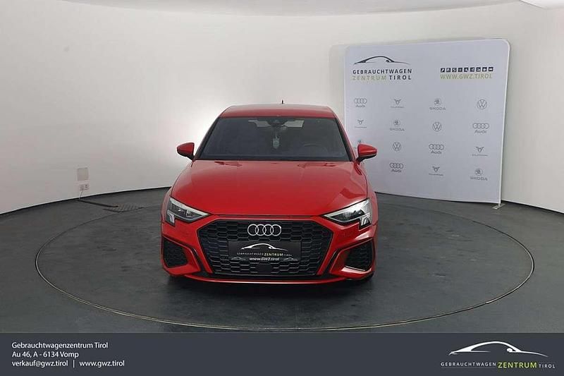 Gebraucht Audi A3 S-Line 204 PS (150 kW) 2021 Rot Limousine