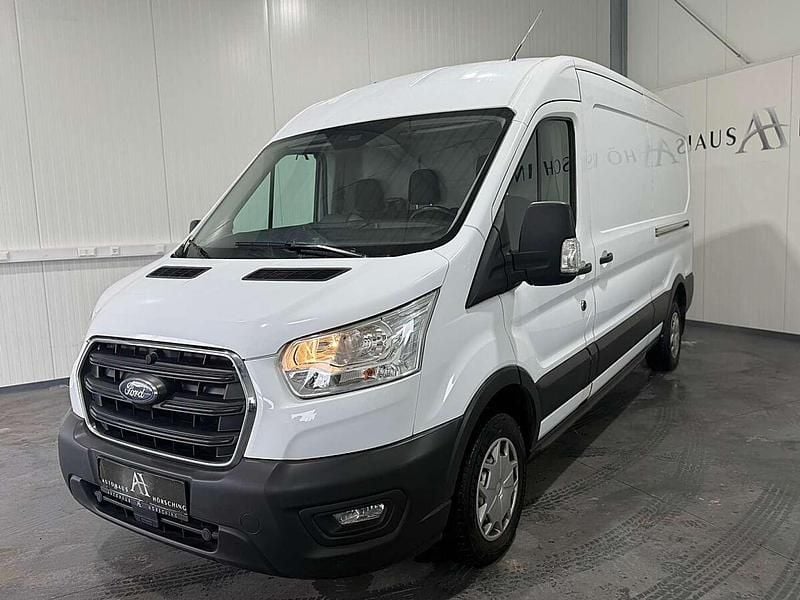 Gebraucht Ford Transit Trend 105 PS (77 kW) 2022 Weiß Van
