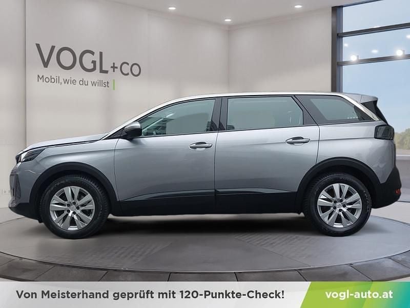 Gebraucht Peugeot 5008 Active 131 PS (96 kW) 2021 Grau SUV