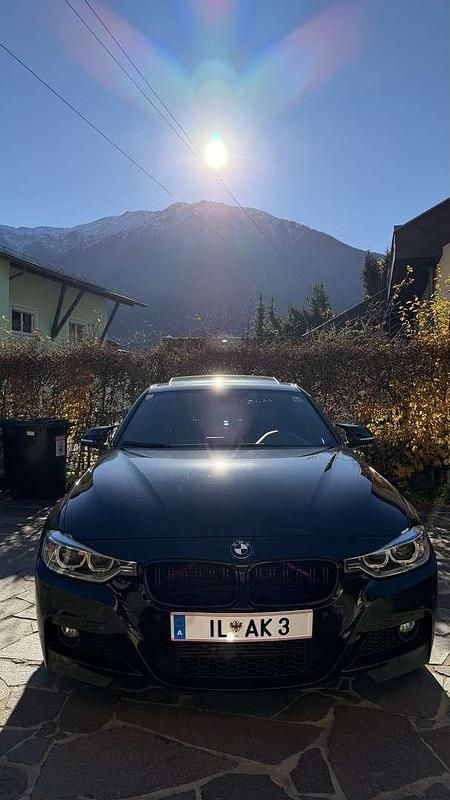 Gebraucht BMW 320 M Sport 184 PS (135 kW) 2013 Schwarz Limousine