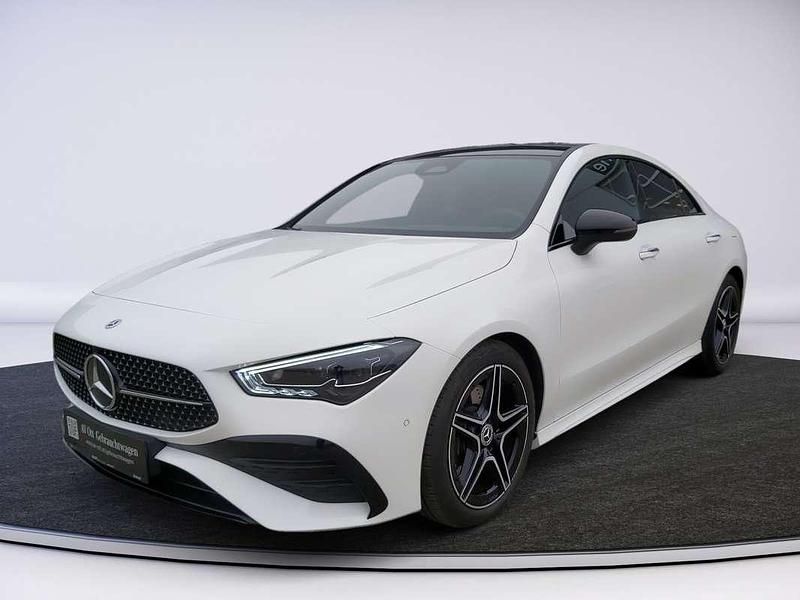 Gebraucht Mercedes CLA200 AMG 150 PS (110 kW) 2025 Weiß Coupé