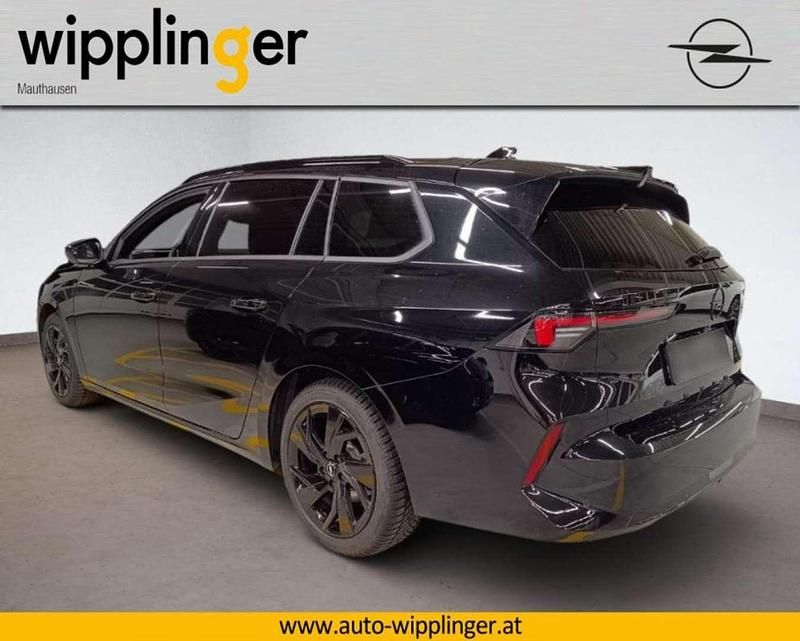 Gebraucht Opel Astra 131 PS (96 kW) 2025 Schwarz Kombi