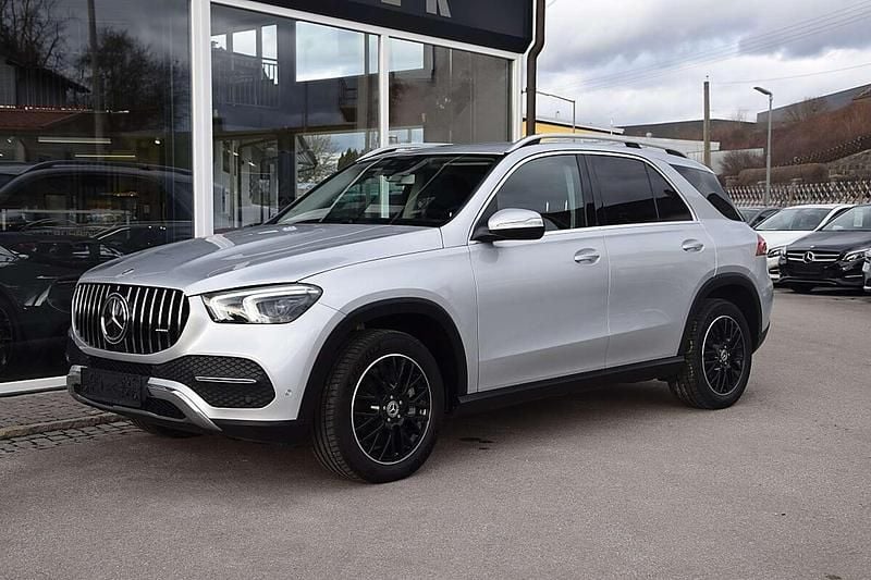Gebraucht Mercedes GLE300 245 PS (180 kW) 2020 Silber SUV