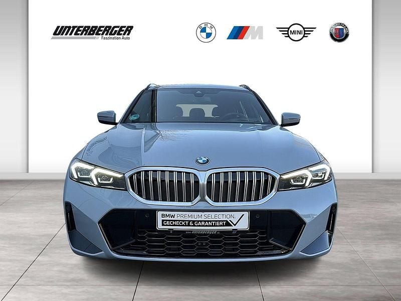 Gebraucht BMW 318 M Sport 156 PS (114 kW) 2025 Grau Kombi