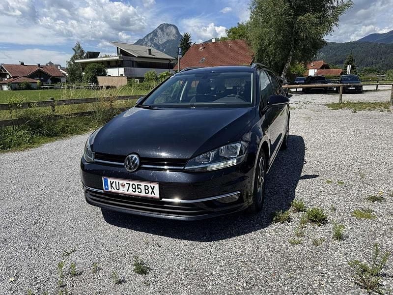 Gebraucht 2018 VW Golf VII Comfortline Kombi | € 13.900 (Guter Preis) - Bild 1/4