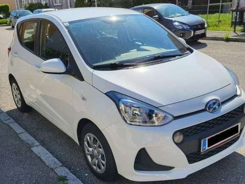 Weiß Gebraucht 2020 Hyundai i10 Kleinwagen | € 8.800 - Bild 1/4