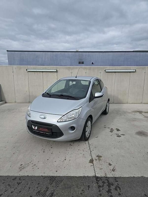 Gebraucht Ford Ka Ambiente 75 PS (55 kW) 2009 Silber Limousine