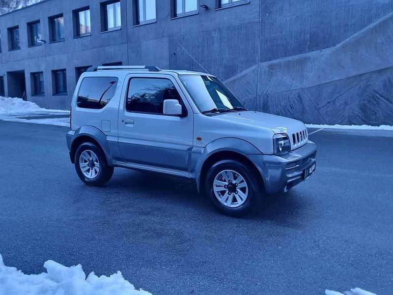 Gebraucht Suzuki Jimny 86 PS (63 kW) 2011 Weiß SUV