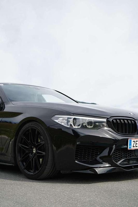 Gebraucht BMW 520 190 PS (139 kW) 2017 Schwarz Limousine