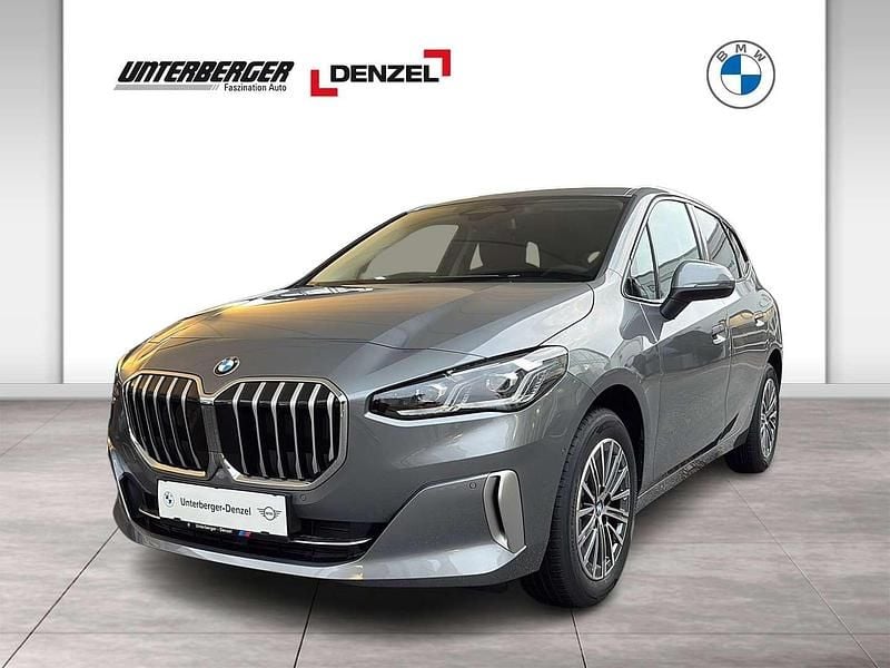 Grau Gebraucht 2025 BMW 218 Active Tourer Luxury Line Van / Kleinbus | € 39.700 (Teuer) - Bild 1/4