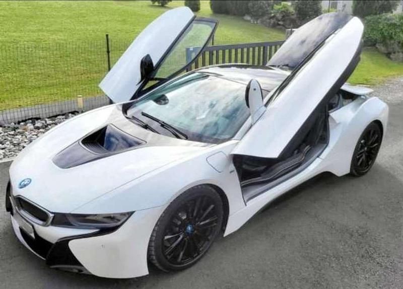 Gebraucht BMW i8 231 PS (169 kW) 2015 Weiß Coupé
