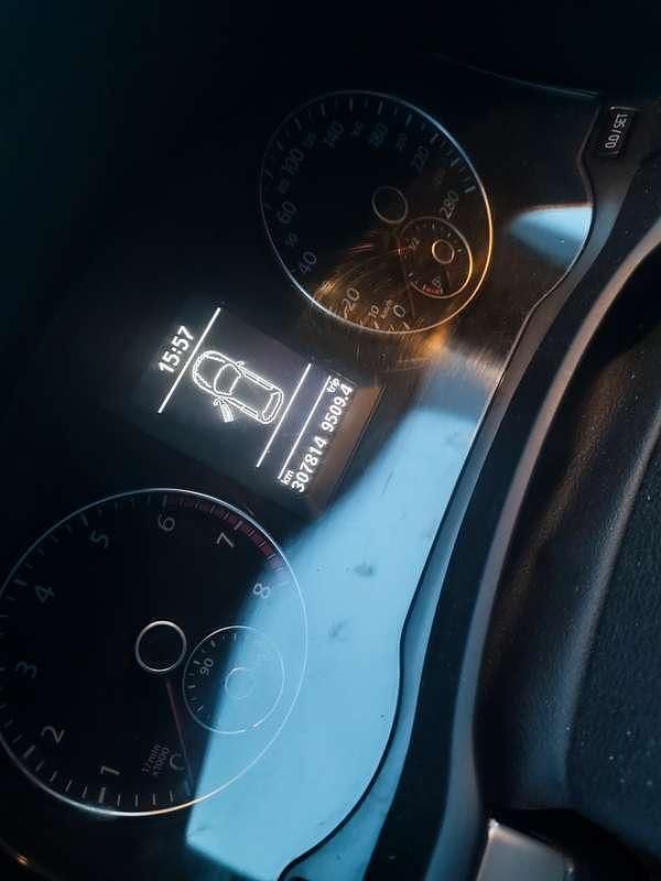 Gebraucht VW Scirocco Edition 122 PS (89 kW) 2011 Coupé