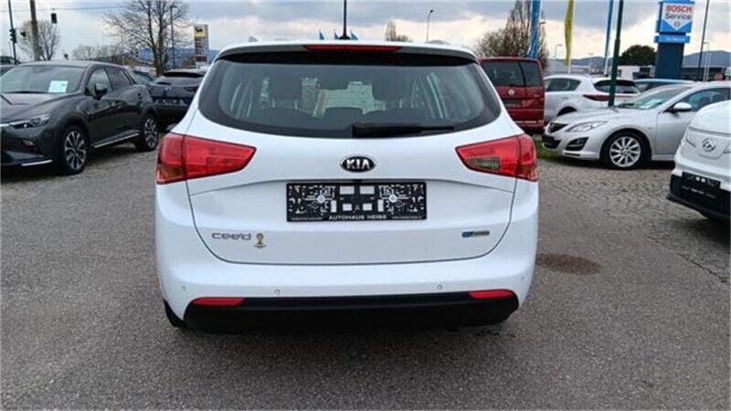 Gebraucht Kia Ceed Sportswagon 90 PS (66 kW) 2014 Weiß Kombi