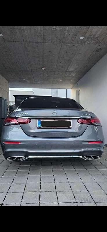 Gebraucht Mercedes E300 265 PS (194 kW) 2022 Limousine
