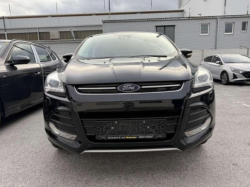 Gebraucht Ford Kuga Titanium 150 PS (110 kW) 2016 Schwarz SUV
