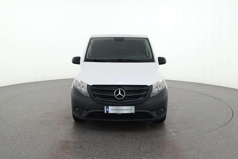 Gebraucht Mercedes Vito 163 PS (119 kW) 2021 Weiß Van