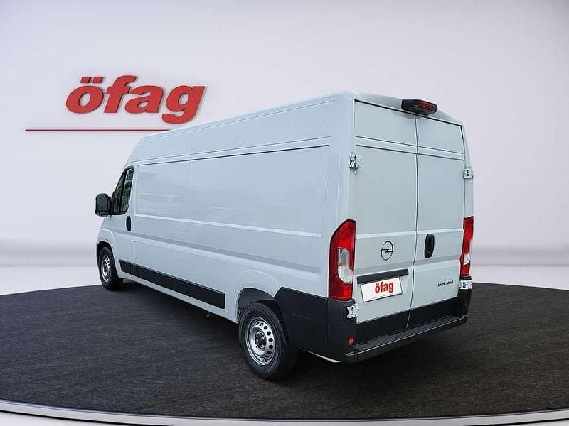 Gebraucht Opel Movano 140 PS (102 kW) 2024 Weiß Van