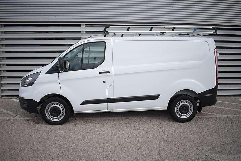 Gebraucht Ford Transit Custom Basis 105 PS (77 kW) 2022 Weiß Van