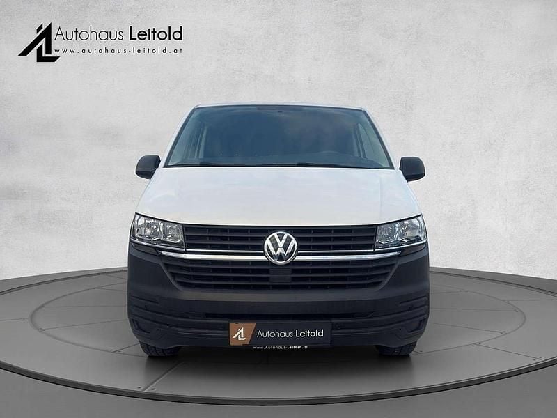 Gebraucht VW T6.1 90 PS (66 kW) 2021 Weiß Van