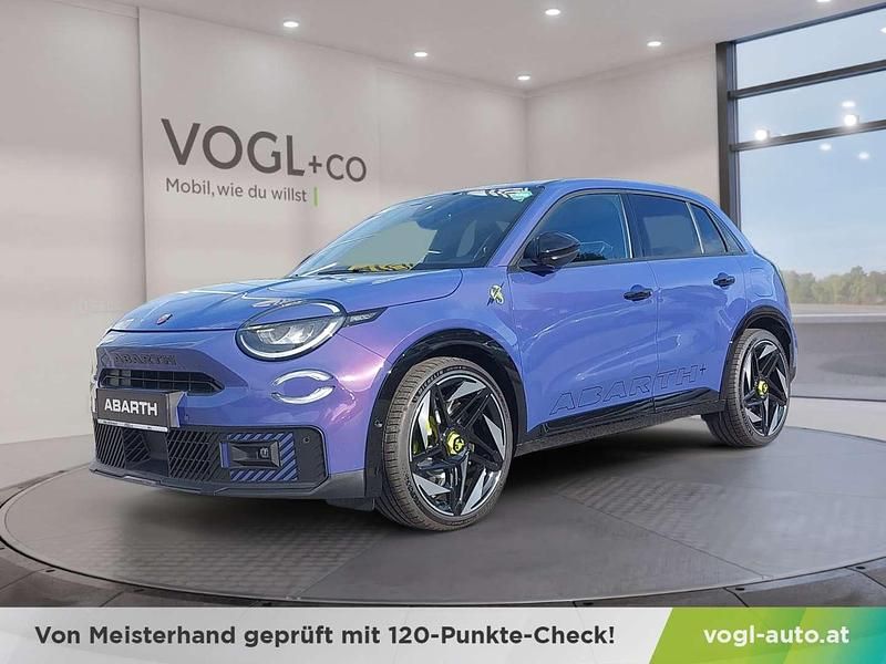 Violett Neu 2025 Fiat 600E Abarth Kleinwagen | € 46.950 - Bild 1/4
