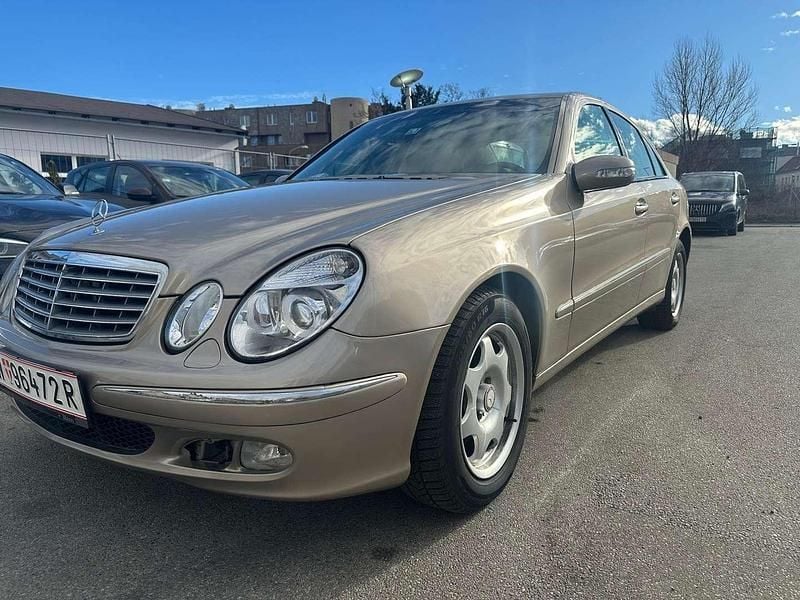 Gebraucht Mercedes E320 Elegance 224 PS (164 kW) 2004 Grau Limousine