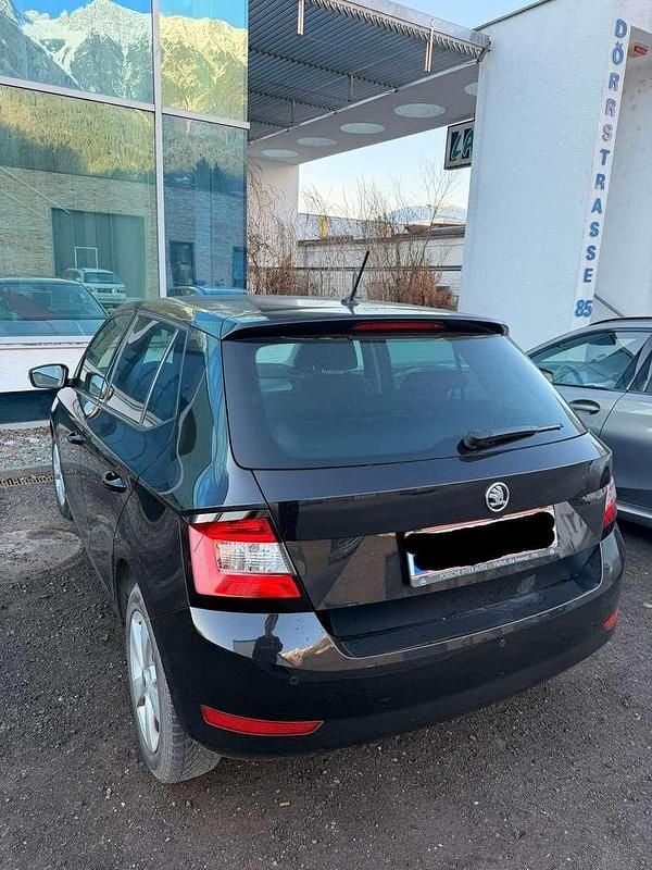 Gebraucht Skoda Fabia Style 95 PS (69 kW) 2019 Schwarz Limousine