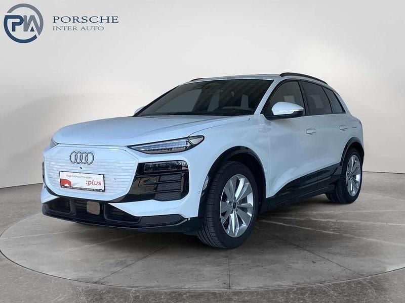 Gebraucht Audi Q6 e-tron Business 284 kW (387 PS) 2024 Weiss  metallic SUV