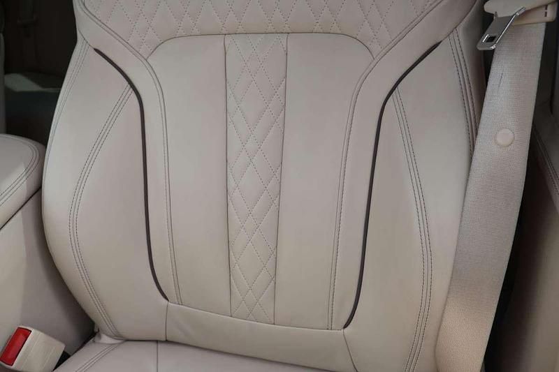 Gebraucht BMW 750L 449 PS (330 kW) 2017 Grau Limousine