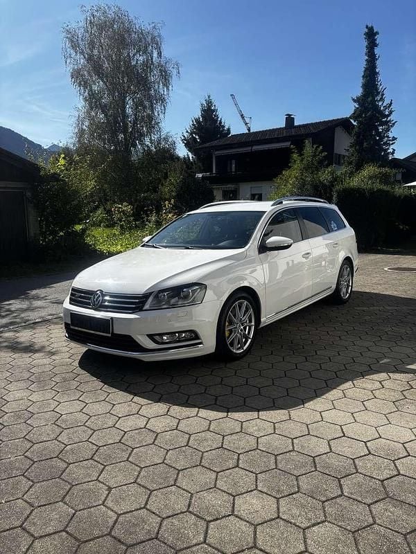Gebraucht VW Passat Highline 140 PS (102 kW) 2014 Weiß Kombi