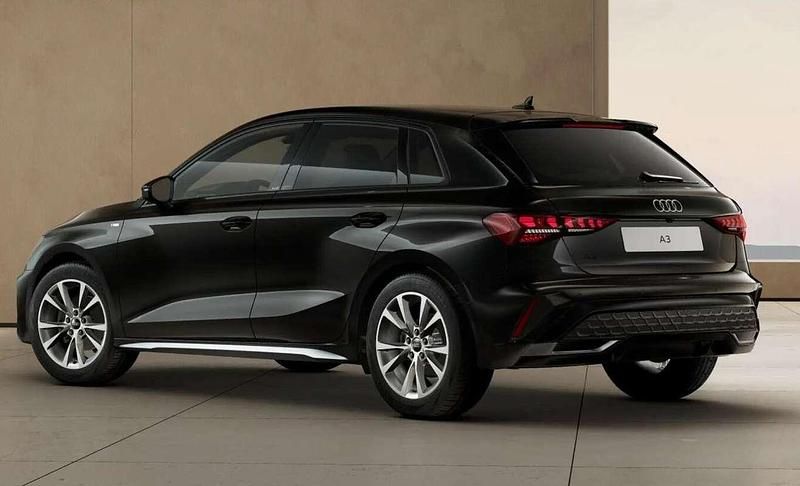 Neu Audi A3 S-Line 150 PS (110 kW) 2025 Schwarz Limousine