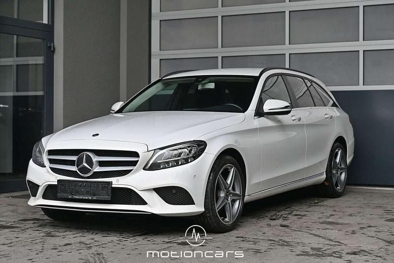 Weiß Gebraucht 2019 Mercedes C200 Kombi | € 15.480 (Fairer Preis) - Bild 1/4