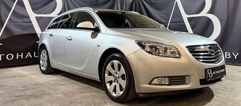 Gebraucht Opel Insignia 160 PS (117 kW) 2011 Silber Kombi