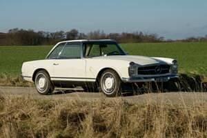 Gebraucht Mercedes 230 150 PS (110 kW) 1964 Weiß Cabrio