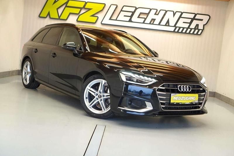 Gebraucht Audi A4 S-Line 163 PS (119 kW) 2022 Schwarz Kombi
