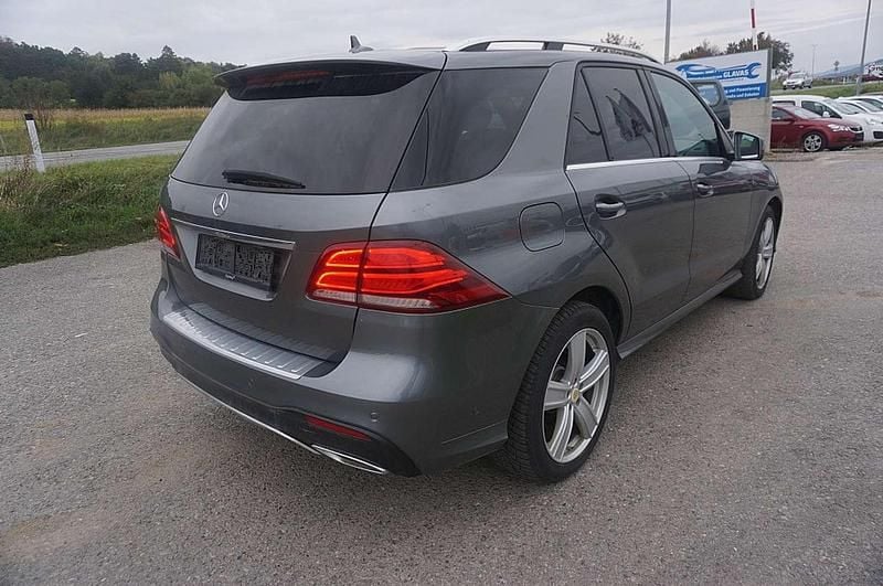 Gebraucht Mercedes GLE350 Edition 258 PS (189 kW) 2018 Grau SUV