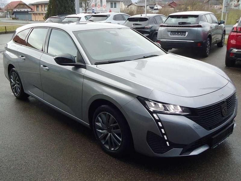 Gebraucht Peugeot 308 SW Active 110 PS (80 kW) 2022 Silber Kombi