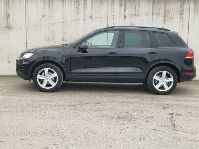 Gebraucht VW Touareg 204 PS (150 kW) 2013 SUV