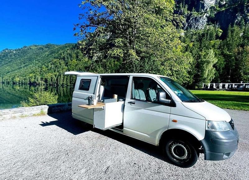 Weiß Gebraucht 2007 VW T5 Van | € 7.500 (Fairer Preis) - Bild 1/4